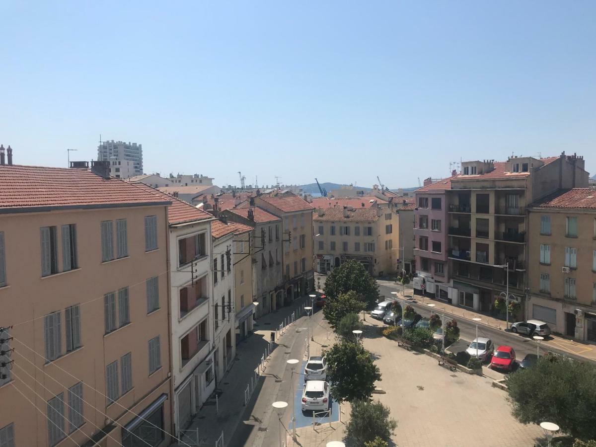 Appartement Proche Centre Ville, Port, Et Mont Faron Tolón Exterior foto
